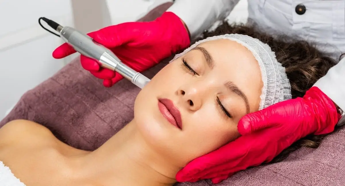Microneedling vs Morpheus8